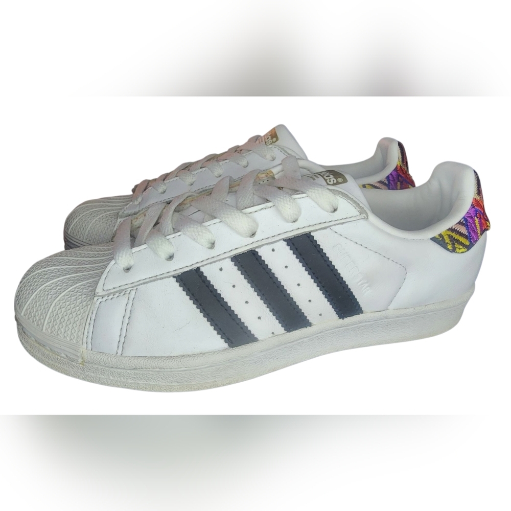 Adidas Superstar W/Embroidery, Womens 6​